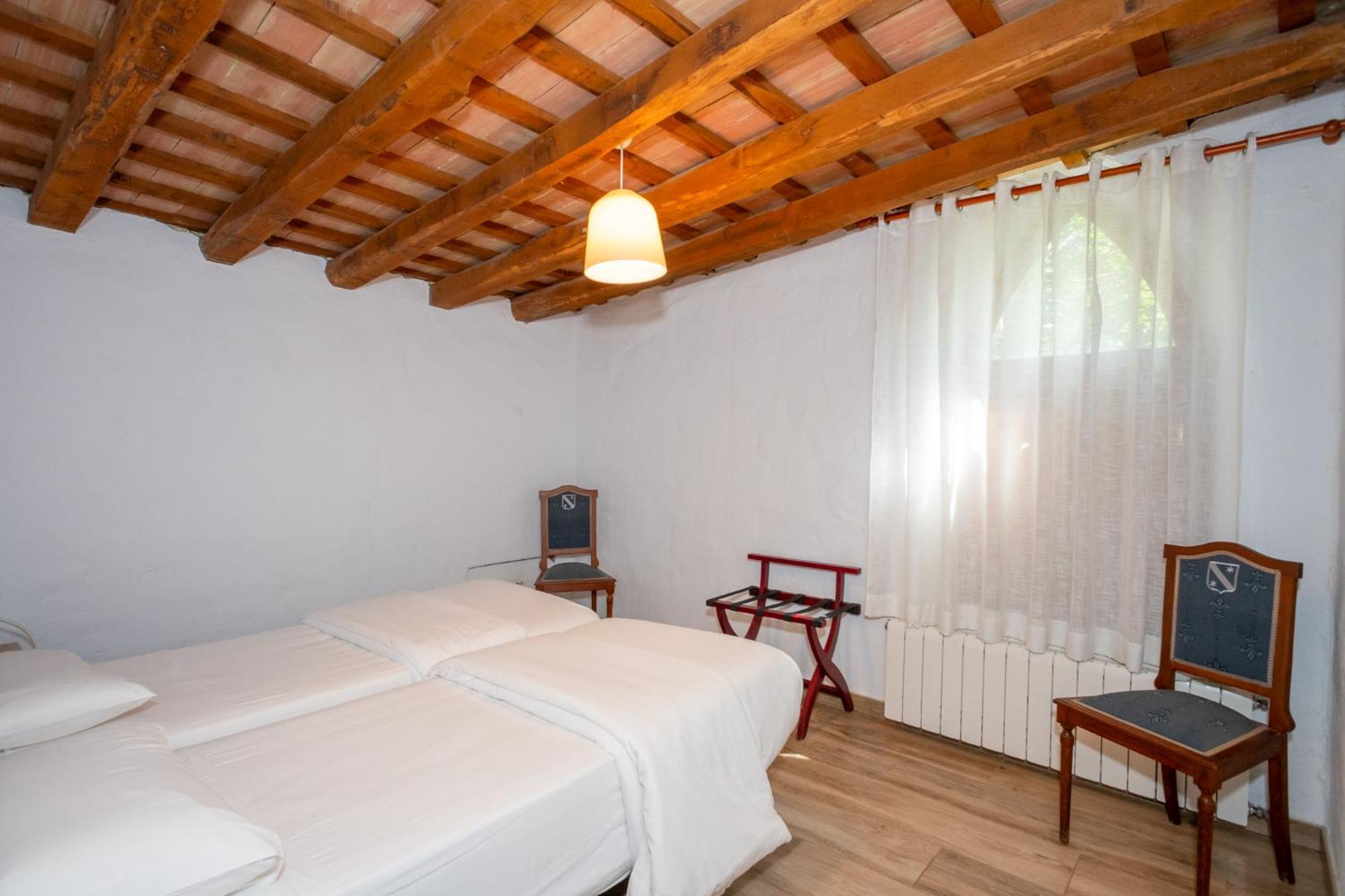 Yeguada Senillosa - * Castello  D'Empuries